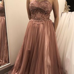 Prom dress